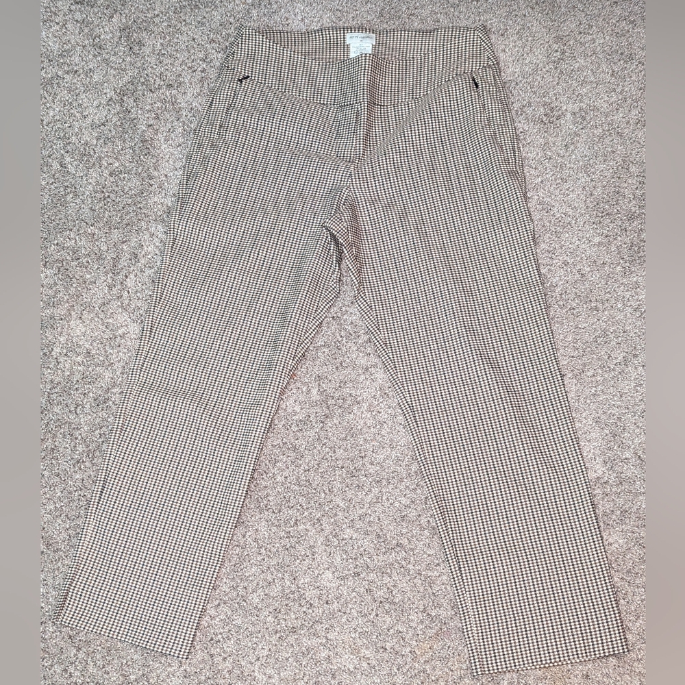 Petite assembly pants